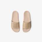 Claquette a Carreaux Rose